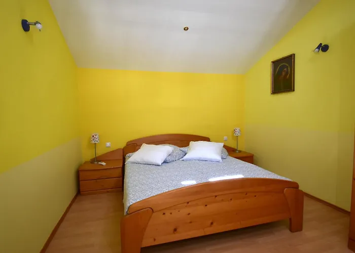 Apartman Familie Percinic *
