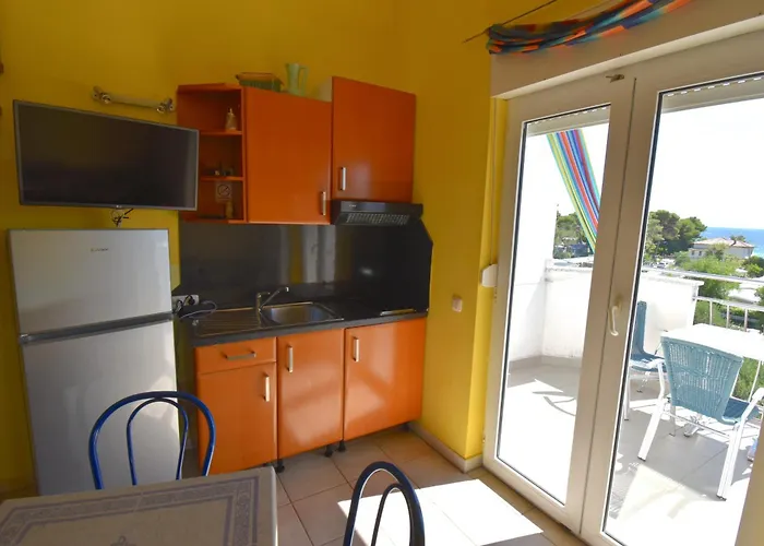 Familie Percinic Apartman Rab Town